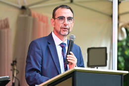01.08.2026 – Bad Wörishofen, Deutschland: Das Roséweinfest im Hotel Sonnengarten findet zum zweiten Mal statt. Klaus Holetschek (CSU-Politiker, MdL)