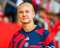 19.09.2026, München, Deutschland. Google Pixel Frauen-Bundesliga: FC Bayern München Frauen gegen 1. FC Köln Frauen am FC Bayern Campus. Pernille Harder (FC Bayern Frauen)