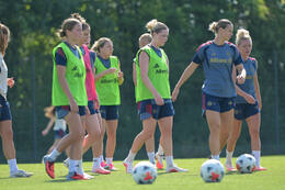 05.08.2026, München, Deutschland. Google Pixel Frauen-Bundesliga: Die FC Bayern Frauen absolvieren auf dem FC Bayern Campus eine Trainingseinheit zur Vorbereitung auf das Testspiel gegen Paris FC. Übersicht