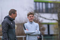 Bad Wörishofen, Deutschland – Vorbereitungstraining für das Schulderby 2026 zwischen der Wirtschaftsschule Bad Wörishofen und dem Josef-Bernhard-Gymnasium Türkheim auf dem Gelände der Wirtschaftsschule in Bad Wörishofen. Das Spiel ist für Mai 2026 geplant.