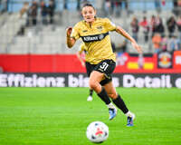 19.10.2026, München, Bayern, Deutschland. Google Pixel Frauen-Bundesliga: FC Bayern Frauen gegen VfB Stuttgart Frauen. Spielort: FC Bayern Campus-Stadion. Verena Wieder (VfB Stuttgart Frauen) nachdenklich, ernst, fokussiert
