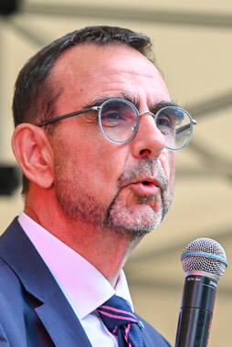 01.08.2026 – Bad Wörishofen, Deutschland: Das Roséweinfest im Hotel Sonnengarten findet zum zweiten Mal statt. Klaus Holetschek (CSU-Politiker, MdL)