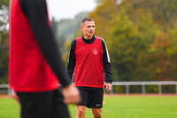 17.10.2026, Mindelheim, Bayern, Deutschland. Kreisliga Allgäu Nord: TSV Mindelheim gegen SV Oberegg. Spielort: Julius-Strohmayer-Stadion. Thomas Barbe (TSV Mindelheim) nachdenklich, ernst, fokussiert
