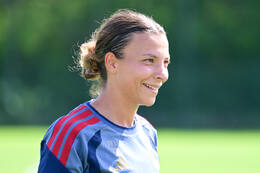 19.08.2026, München, Deutschland. Google Pixel Frauen-Bundesliga: Die FC Bayern Frauen absolvieren auf dem FC Bayern Campus eine Trainingseinheit vor dem Bundesliga-Saisonauftakt gegen den 1. FC Union Berlin. Arianna Caruso (FC Bayern Frauen)