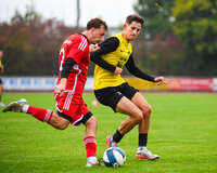 17.10.2026, Mindelheim, Bayern, Deutschland. Kreisliga Allgäu Nord: TSV Mindelheim gegen SV Oberegg. Spielort: Julius-Strohmayer-Stadion. Darius Argintaru (TSV Mindelheim) nachdenklich, ernst, fokussiert