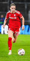 22.09.2026, Unterhaching, Deutschland. UEFA Women's Champions League, 1. Spieltag der Ligaphase: FC Bayern München Frauen gegen Manchester City. UWCL-Auftakt der FC Bayern Frauen und erstes UWCL-Pflichtspiel im neuen Zuhause Sportpark Unterhaching. Franziska Kett (FC Bayern Frauen)