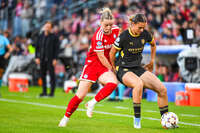 22.09.2026, Unterhaching, Deutschland. UEFA Women's Champions League, 1. Spieltag der Ligaphase: FC Bayern München Frauen gegen Manchester City. UWCL-Auftakt der FC Bayern Frauen und erstes UWCL-Pflichtspiel im neuen Zuhause Sportpark Unterhaching. Franziska Kett (FC Bayern Frauen)