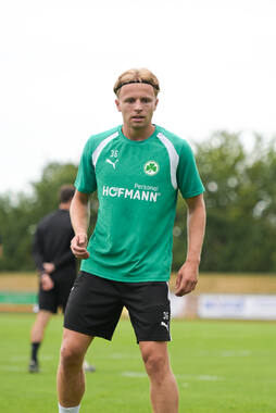 15.07.2026, Bad Wörishofen, Deutschland, 2. Bundesliga, Saison 2026/2027, Der SpVgg Greuther Fürth startet mit der ersten Trainingseinheit in sein Sommertrainingslager in Bad Wörishofen (Unterallgäu). Der Verein bereitet sich dort auf die Saison 2026/2027 vor. Philipp Müller (SpVgg Greuther Fürth)