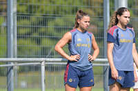 05.08.2026, München, Deutschland. Google Pixel Frauen-Bundesliga: Die FC Bayern Frauen absolvieren auf dem FC Bayern Campus eine Trainingseinheit zur Vorbereitung auf das Testspiel gegen Paris FC. Lena Oberdorf (FC Bayern Frauen)