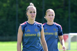 19.08.2026, München, Deutschland. Google Pixel Frauen-Bundesliga: Die FC Bayern Frauen absolvieren auf dem FC Bayern Campus eine Trainingseinheit vor dem Bundesliga-Saisonauftakt gegen den 1. FC Union Berlin. Giulia Gwinn (FC Bayern Frauen)