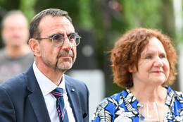 01.08.2026 – Bad Wörishofen, Deutschland: Das Roséweinfest im Hotel Sonnengarten findet zum zweiten Mal statt. Klaus Holetschek (CSU-Politiker, MdL)