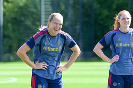 19.08.2026, München, Deutschland. Google Pixel Frauen-Bundesliga: Die FC Bayern Frauen absolvieren auf dem FC Bayern Campus eine Trainingseinheit vor dem Bundesliga-Saisonauftakt gegen den 1. FC Union Berlin. Magdalena Eriksson (FC Bayern Frauen)