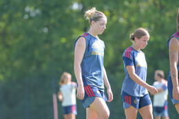 05.08.2026, München, Deutschland. Google Pixel Frauen-Bundesliga: Die FC Bayern Frauen absolvieren auf dem FC Bayern Campus eine Trainingseinheit zur Vorbereitung auf das Testspiel gegen Paris FC. Alara Sehitler (FC Bayern Frauen)
