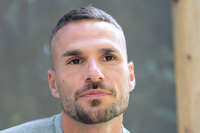 02.07.2026, Bad Wörishofen, Deutschland. Der FC Vaduz absolviert am vierten und vorletzten Tag seines Sommertrainingslagers Medientermine im Parkhotel Bad Wörishofen. Spieler, Trainer und insbesondere die Neuzugänge stehen für Interviews und Gespräche im Rahmen der Vorbereitung auf die Saison 2026/2027 der Swiss Football League (SFL) zur Verfügung. Dejan Sorgic (FC Vaduz)