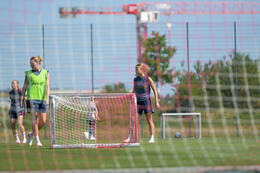05.08.2026, München, Deutschland. Google Pixel Frauen-Bundesliga: Die FC Bayern Frauen absolvieren auf dem FC Bayern Campus eine Trainingseinheit zur Vorbereitung auf das Testspiel gegen Paris FC. Sophie Proost (FC Bayern Frauen)