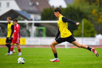 17.10.2026, Mindelheim, Bayern, Deutschland. Kreisliga Allgäu Nord: TSV Mindelheim gegen SV Oberegg. Spielort: Julius-Strohmayer-Stadion. Darius Argintaru (TSV Mindelheim) beim Schuss, beim Abschluss, bei der Schussabgabe