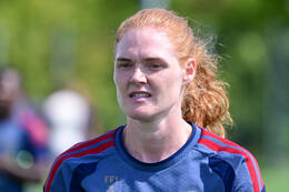 19.08.2026, München, Deutschland. Google Pixel Frauen-Bundesliga: Die FC Bayern Frauen absolvieren auf dem FC Bayern Campus eine Trainingseinheit vor dem Bundesliga-Saisonauftakt gegen den 1. FC Union Berlin. Stine Ballisager (FC Bayern Frauen)