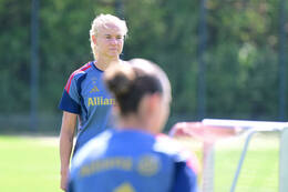 19.08.2026, München, Deutschland. Google Pixel Frauen-Bundesliga: Die FC Bayern Frauen absolvieren auf dem FC Bayern Campus eine Trainingseinheit vor dem Bundesliga-Saisonauftakt gegen den 1. FC Union Berlin. Pernille Harder (FC Bayern Frauen)