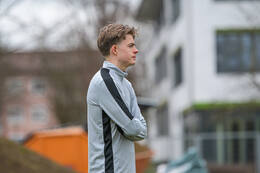 Bad Wörishofen, Deutschland – Vorbereitungstraining für das Schulderby 2026 zwischen der Wirtschaftsschule Bad Wörishofen und dem Josef-Bernhard-Gymnasium Türkheim auf dem Gelände der Wirtschaftsschule in Bad Wörishofen. Das Spiel ist für Mai 2026 geplant.