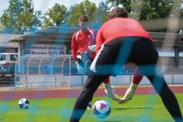 29.06.2026, Bad Wörishofen, Deutschland, Swiss Football League, SFL 2026/2027, Der FC Vaduz startet mit der ersten Trainingseinheit in sein Sommertrainingslager in Bad Wörishofen (Unterallgäu). Der Verein bereitet sich dort auf die Saison 2026/2027 vor. Benjamin Büchel (FC Vaduz)