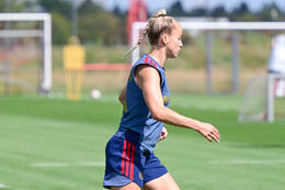 19.08.2026, München, Deutschland. Google Pixel Frauen-Bundesliga: Die FC Bayern Frauen absolvieren auf dem FC Bayern Campus eine Trainingseinheit vor dem Bundesliga-Saisonauftakt gegen den 1. FC Union Berlin. Giulia Gwinn (FC Bayern Frauen)