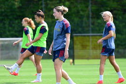 19.08.2026, München, Deutschland. Google Pixel Frauen-Bundesliga: Die FC Bayern Frauen absolvieren auf dem FC Bayern Campus eine Trainingseinheit vor dem Bundesliga-Saisonauftakt gegen den 1. FC Union Berlin. Alara Sehitler (FC Bayern Frauen)