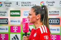 06.09.2026, München, Deutschland. Google Pixel Frauen-Bundesliga: FC Bayern München Frauen gegen SC Freiburg Frauen am FC Bayern Campus. Sarah Zadrazil (FC Bayern Frauen) im Interview