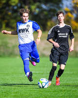 04.10.2026, Bad Wörishofen, Deutschland. U19 (A-Jun.) Kreisklasse Allgäu - Nord: FC Bad Wörishofen U19 gegen SG Unterrieden U19. Spielort: Stadion Am Unteren Hart. Philipp Rötzer (FC Bad Wörishofen) beim Laufen, im Sprint, in einer Laufszene