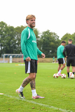15.07.2026, Bad Wörishofen, Deutschland, 2. Bundesliga, Saison 2026/2027, Der SpVgg Greuther Fürth startet mit der ersten Trainingseinheit in sein Sommertrainingslager in Bad Wörishofen (Unterallgäu). Der Verein bereitet sich dort auf die Saison 2026/2027 vor. Ole Pohlmann (SpVgg Greuther Fürth)