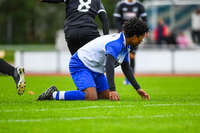 11.10.2026, Bad Wörishofen, Bayern, Deutschland. U19 (A-Jun.) Kreisklasse Allgäu – Nord: FC Bad Wörishofen U19 gegen JFG Wertachtal U19. Spielort: Stadion Unteres Hart. Saison 2026/2027. Samuel Greil Correira (FC Bad Wörishofen) am Boden