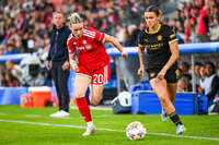 22.09.2026, Unterhaching, Deutschland. UEFA Women's Champions League, 1. Spieltag der Ligaphase: FC Bayern München Frauen gegen Manchester City. UWCL-Auftakt der FC Bayern Frauen und erstes UWCL-Pflichtspiel im neuen Zuhause Sportpark Unterhaching. Franziska Kett (FC Bayern Frauen)