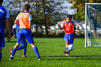 04.10.2026, Bad Wörishofen, Deutschland. U19 (A-Jun.) Kreisklasse Allgäu - Nord: FC Bad Wörishofen U19 gegen SG Unterrieden U19. Spielort: Stadion Am Unteren Hart. Abdul (FC Bad Wörishofen) beim Pass, beim Zuspiel, bei der Ballabgabe