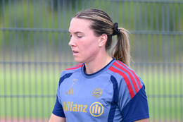 19.08.2026, München, Deutschland. Google Pixel Frauen-Bundesliga: Die FC Bayern Frauen absolvieren auf dem FC Bayern Campus eine Trainingseinheit vor dem Bundesliga-Saisonauftakt gegen den 1. FC Union Berlin. Vanessa Gilles (FC Bayern Frauen)