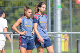 05.08.2026, München, Deutschland. Google Pixel Frauen-Bundesliga: Die FC Bayern Frauen absolvieren auf dem FC Bayern Campus eine Trainingseinheit zur Vorbereitung auf das Testspiel gegen Paris FC. Kassandra Potsi (FC Bayern Frauen)