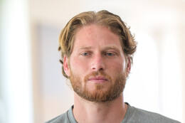 02.07.2026, Bad Wörishofen, Deutschland. Der FC Vaduz absolviert am vierten und vorletzten Tag seines Sommertrainingslagers Medientermine im Parkhotel Bad Wörishofen. Spieler, Trainer und insbesondere die Neuzugänge stehen für Interviews und Gespräche im Rahmen der Vorbereitung auf die Saison 2026/2027 der Swiss Football League (SFL) zur Verfügung. Nicolas Hasler (FC Vaduz)