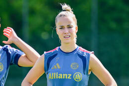 19.08.2026, München, Deutschland. Google Pixel Frauen-Bundesliga: Die FC Bayern Frauen absolvieren auf dem FC Bayern Campus eine Trainingseinheit vor dem Bundesliga-Saisonauftakt gegen den 1. FC Union Berlin. Giulia Gwinn (FC Bayern Frauen)
