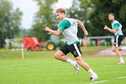 15.07.2026, Bad Wörishofen, Deutschland, 2. Bundesliga, Saison 2026/2027, Der SpVgg Greuther Fürth startet mit der ersten Trainingseinheit in sein Sommertrainingslager in Bad Wörishofen (Unterallgäu). Der Verein bereitet sich dort auf die Saison 2026/2027 vor. Jannik Dehm (SpVgg Greuther Fürth)