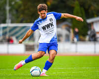 11.10.2026, Bad Wörishofen, Bayern, Deutschland. U19 (A-Jun.) Kreisklasse Allgäu – Nord: FC Bad Wörishofen U19 gegen JFG Wertachtal U19. Spielort: Stadion Unteres Hart. Saison 2026/2027. Fabio Hellwagner (FC Bad Wörishofen) beim Schuss, beim Abschluss, bei der Schussabgabe