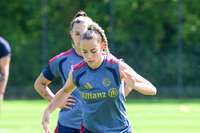 19.08.2026, München, Deutschland. Google Pixel Frauen-Bundesliga: Die FC Bayern Frauen absolvieren auf dem FC Bayern Campus eine Trainingseinheit vor dem Bundesliga-Saisonauftakt gegen den 1. FC Union Berlin. Giulia Gwinn (FC Bayern Frauen)