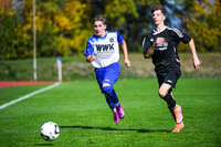 04.10.2026, Bad Wörishofen, Deutschland. U19 (A-Jun.) Kreisklasse Allgäu - Nord: FC Bad Wörishofen U19 gegen SG Unterrieden U19. Spielort: Stadion Am Unteren Hart. Philipp Rötzer (FC Bad Wörishofen) beim Laufen, im Sprint, in einer Laufszene
