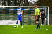 11.10.2026, Bad Wörishofen, Bayern, Deutschland. U19 (A-Jun.) Kreisklasse Allgäu – Nord: FC Bad Wörishofen U19 gegen JFG Wertachtal U19. Spielort: Stadion Unteres Hart. Saison 2026/2027. Faruk Dugonjic (FC Bad Wörishofen) am Ball, mit dem Ball, in einer Spielszene
