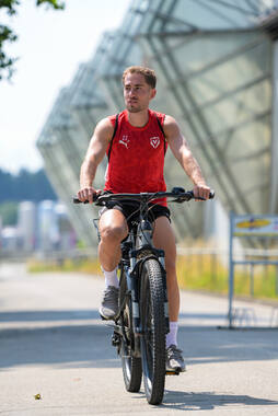 29.06.2026, Bad Wörishofen, Deutschland, Swiss Football League, SFL 2026/2027, Der FC Vaduz startet mit der ersten Trainingseinheit in sein Sommertrainingslager in Bad Wörishofen (Unterallgäu). Der Verein bereitet sich dort auf die Saison 2026/2027 vor. Mischa Eberhard (FC Vaduz)
