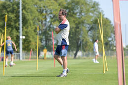 05.08.2026, München, Deutschland. Google Pixel Frauen-Bundesliga: Die FC Bayern Frauen absolvieren auf dem FC Bayern Campus eine Trainingseinheit zur Vorbereitung auf das Testspiel gegen Paris FC. Jose Barcala (Cheftrainer, FC Bayern Frauen)