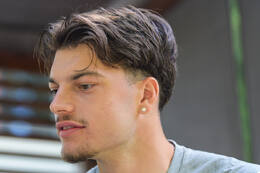 02.07.2026, Bad Wörishofen, Deutschland. Der FC Vaduz absolviert am vierten und vorletzten Tag seines Sommertrainingslagers Medientermine im Parkhotel Bad Wörishofen. Spieler, Trainer und insbesondere die Neuzugänge stehen für Interviews und Gespräche im Rahmen der Vorbereitung auf die Saison 2026/2027 der Swiss Football League (SFL) zur Verfügung. Mattia Diego Walker (FC Vaduz)