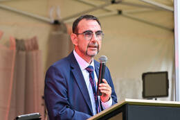 01.08.2026 – Bad Wörishofen, Deutschland: Das Roséweinfest im Hotel Sonnengarten findet zum zweiten Mal statt. Klaus Holetschek (CSU-Politiker, MdL)